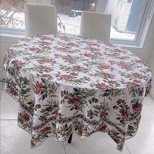 APRIL CORNELL Rectangular Floral Red & Green Tablecloth L: 84.5” X W: 59.5”